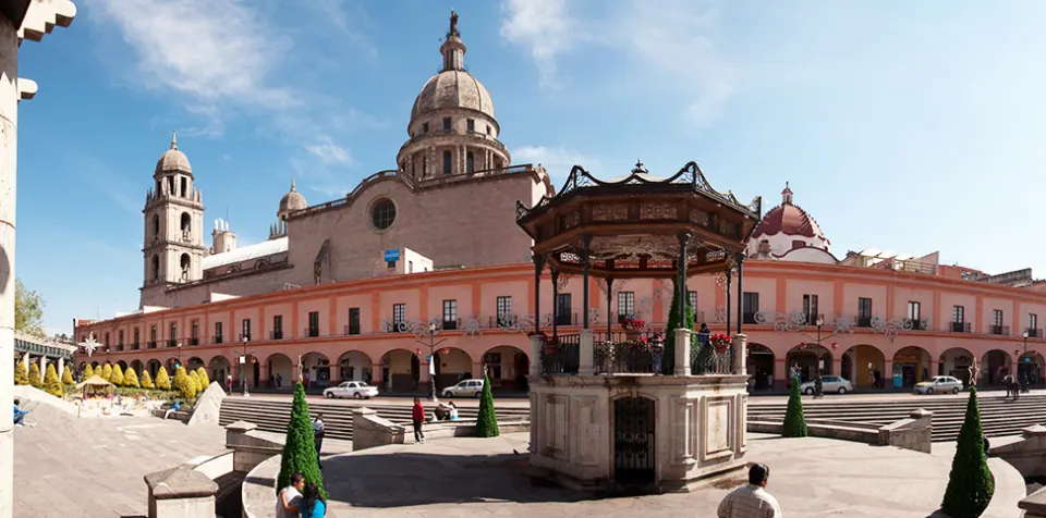 Plaza González Arratia